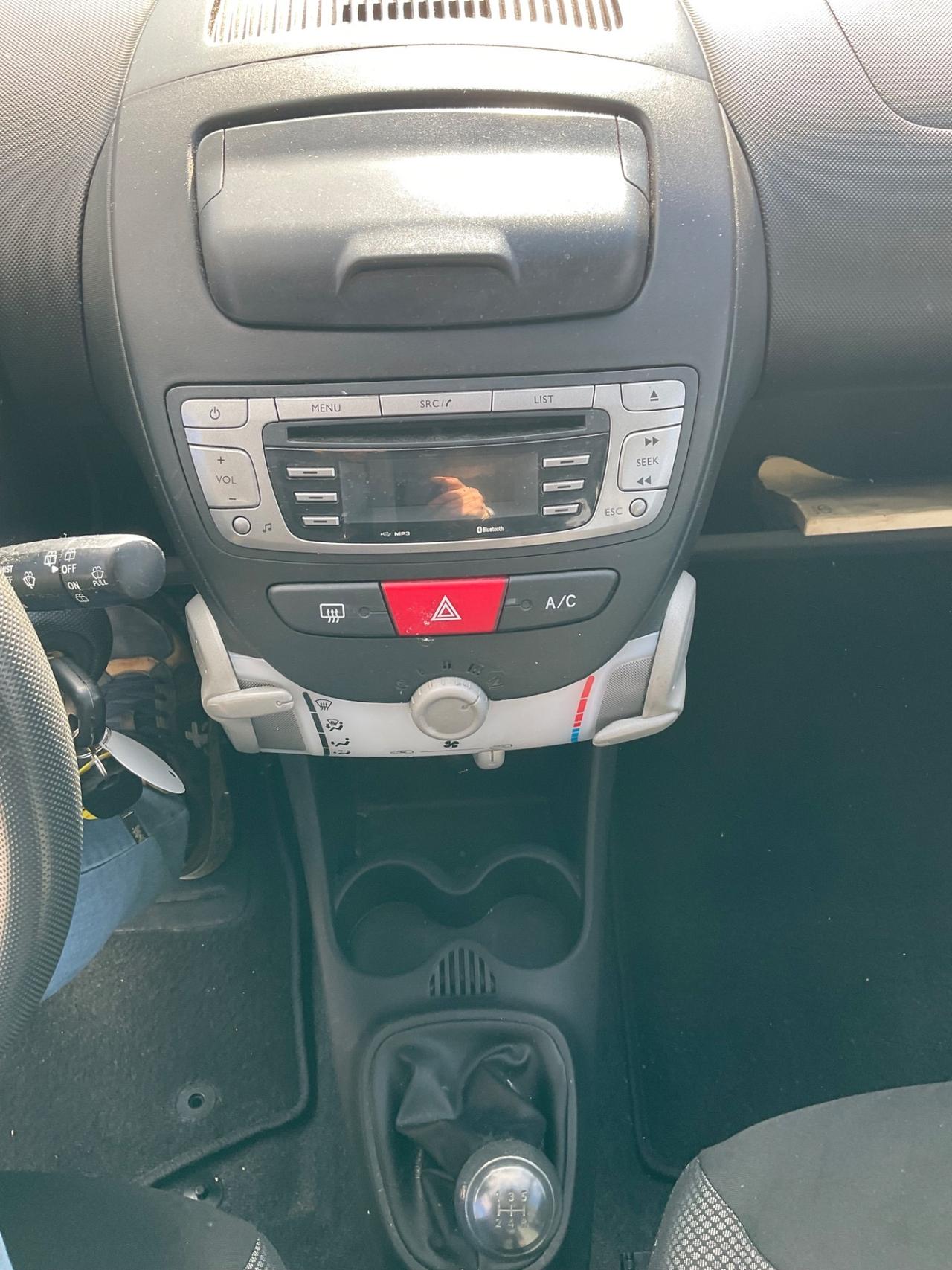 Toyota Aygo 1.0 12V VVT-i 5 porte Active Connect