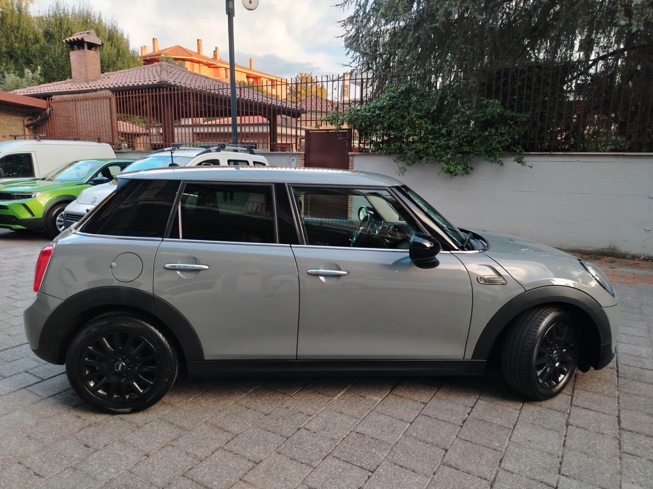 Mini 1.5 Cooper D Hype 5