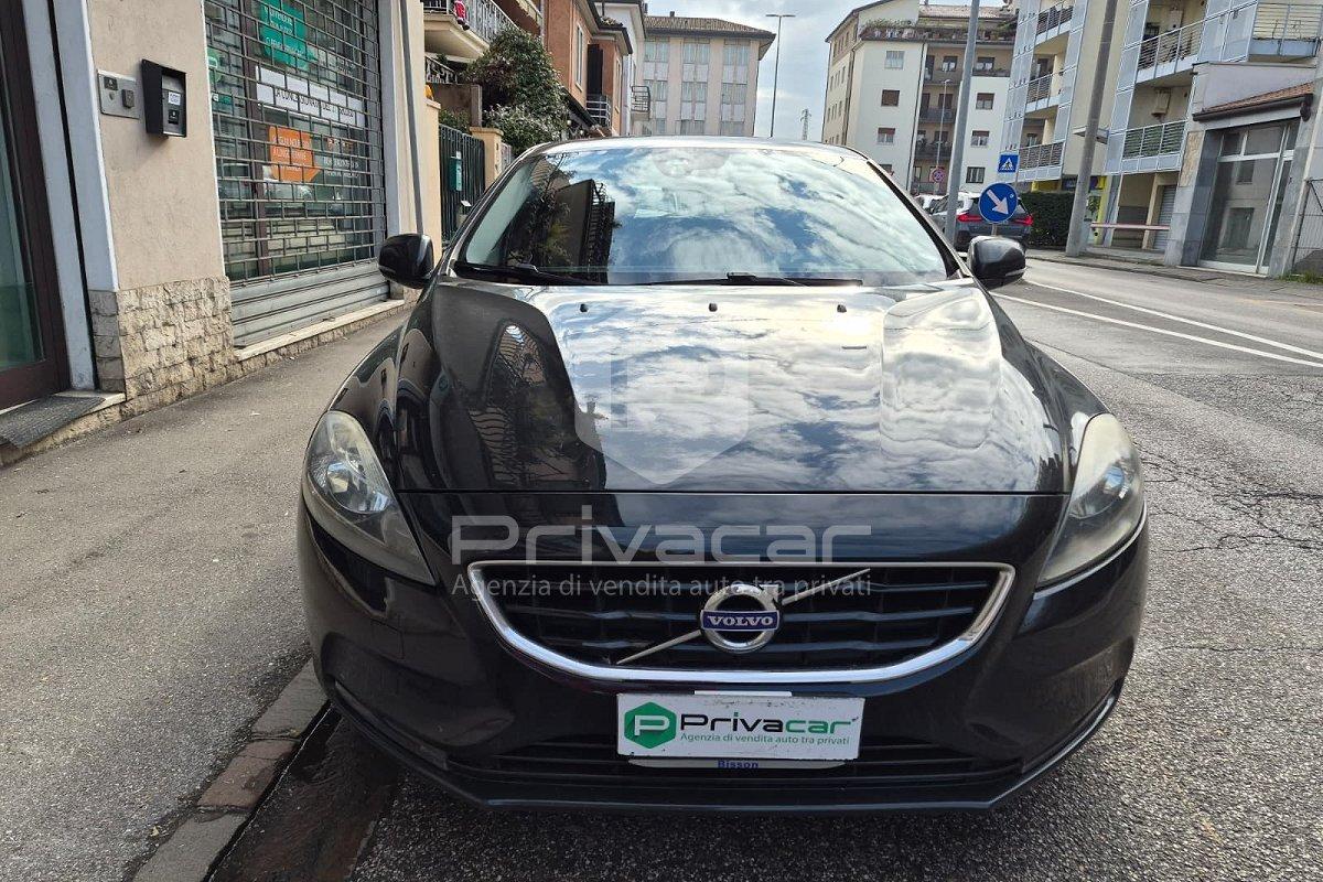 VOLVO V40 D2 1.6 Powershift Kinetic