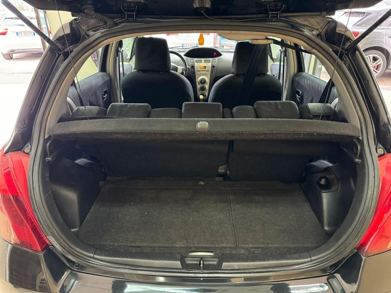 Toyota Yaris 1000 5 porte