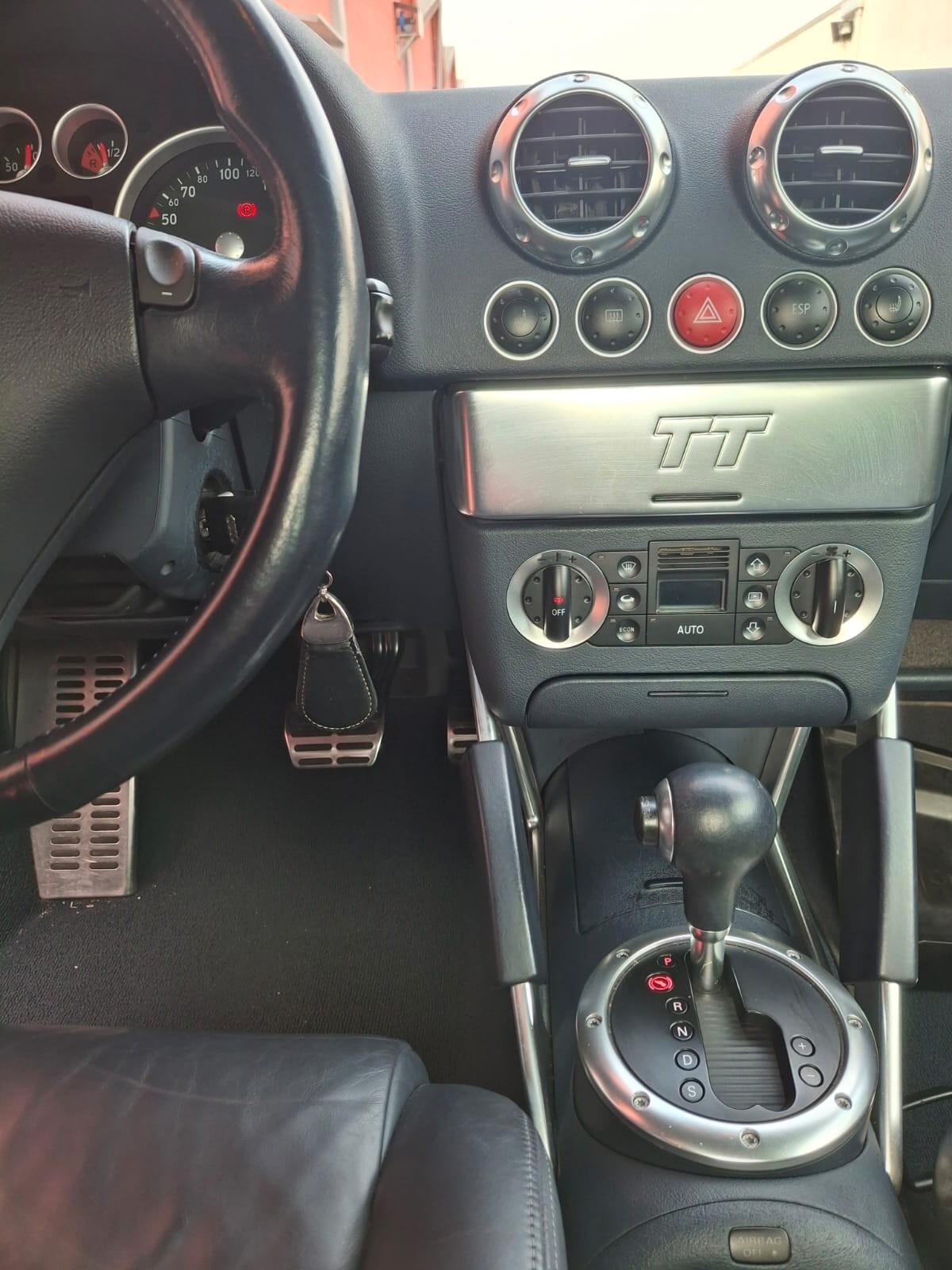 Audi TT Roadster 1.8 T 20V 179 CV cat quattro