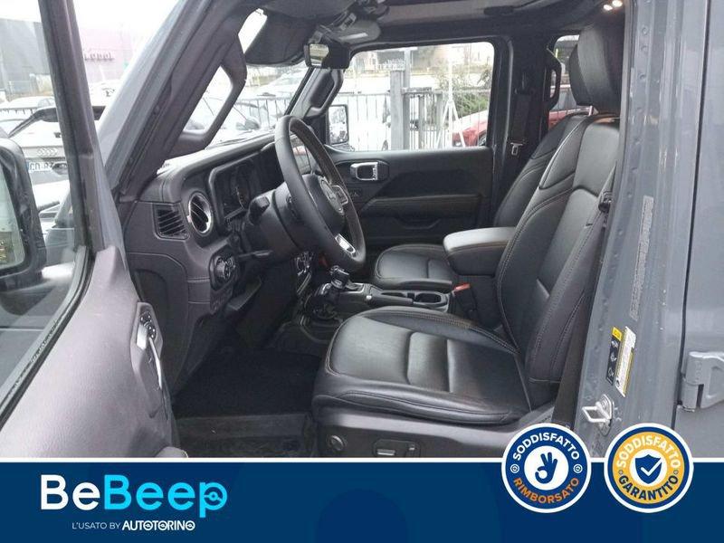 Jeep Wrangler UNLIMITED 2.0 TURBO SAHARA AUTO