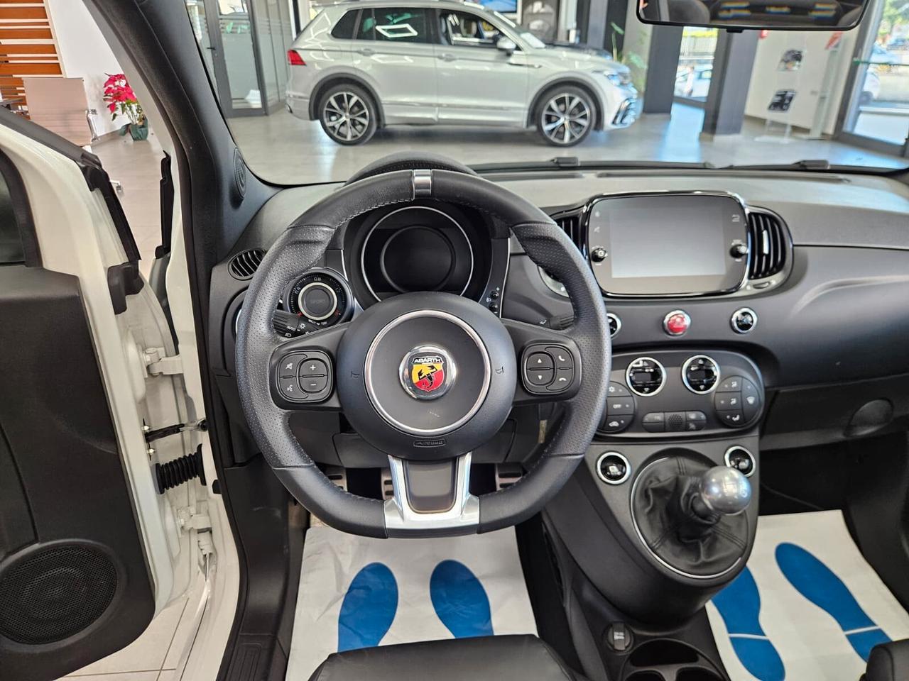 Abarth 595 C Turismo 1.4 Turbo T-Jet 165 CV