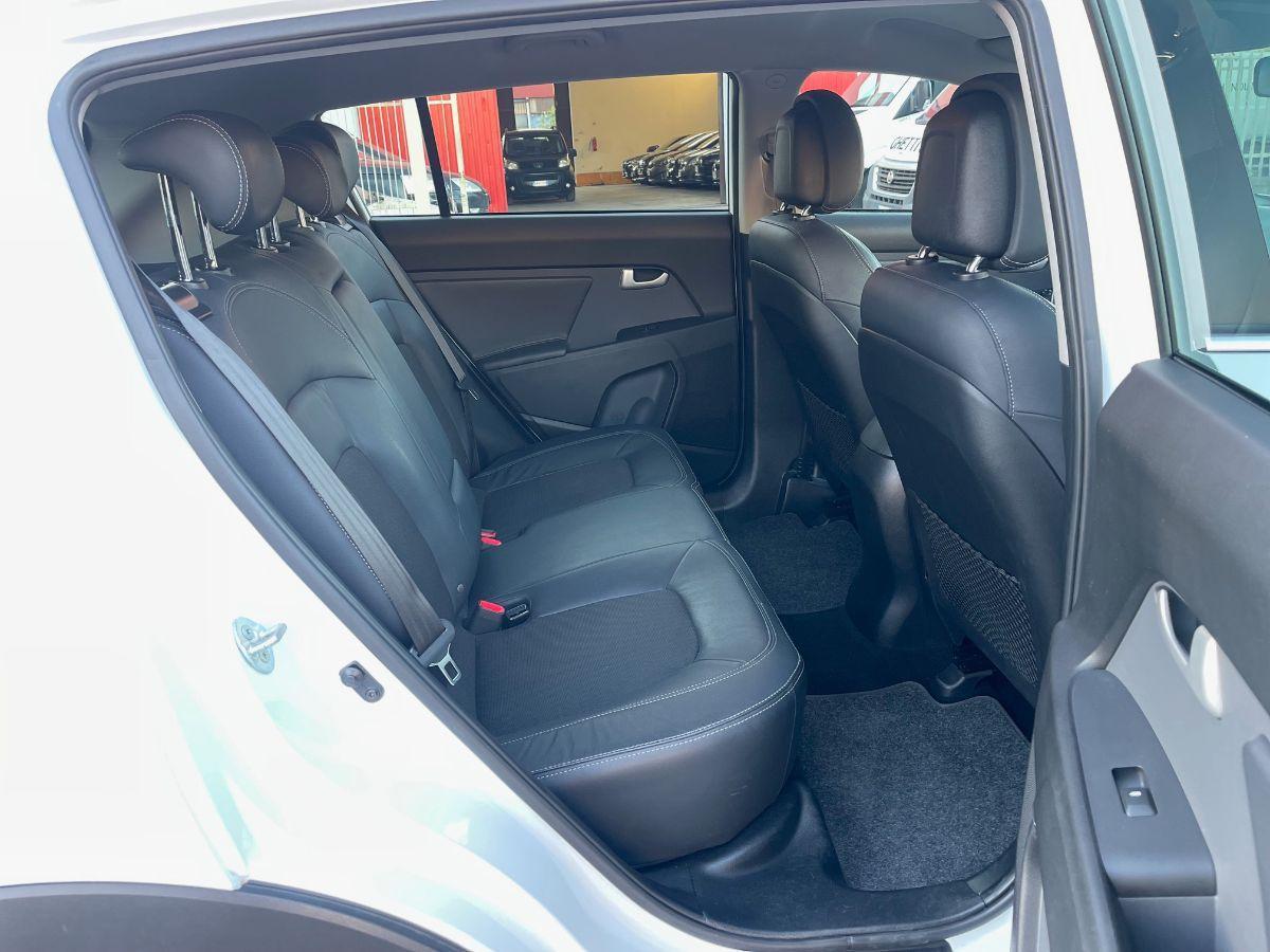 KIA - Sportage - 1.7 CRDI VGT Class 2WD