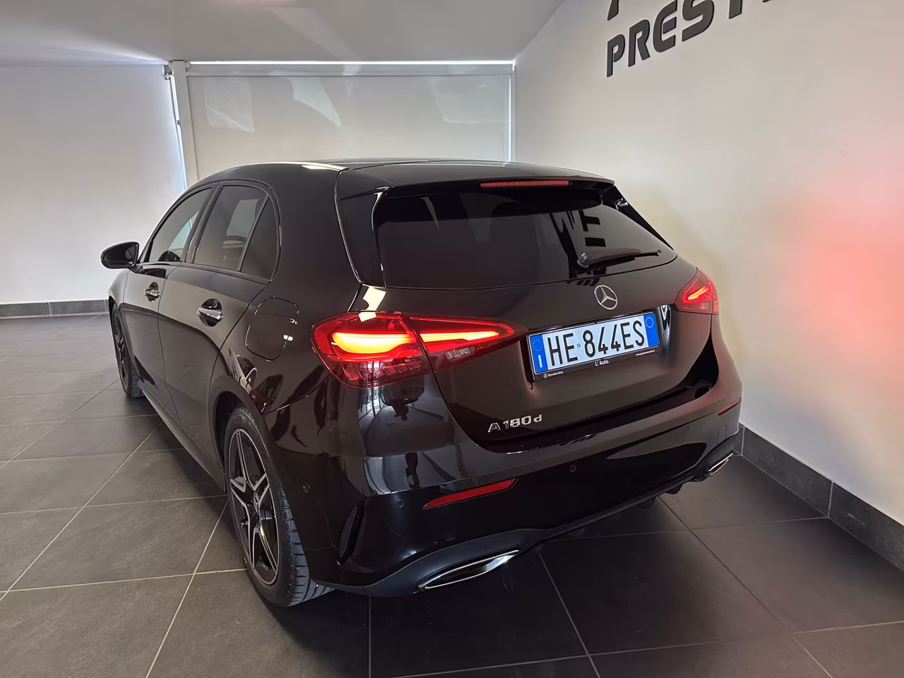 MERCEDES-BENZ A180D PACK PREMIUM AMG 116CV PRONTA CONSEGNA