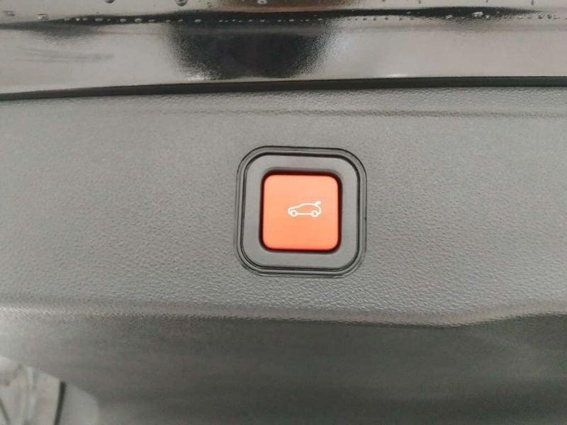 Jeep Avenger 1.2 turbo e-hybrid mhev Altitude fwd 110cv edct6