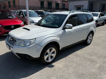 Subaru Forester 2.0D XS Exclusive Perfetta GancioTRAINO