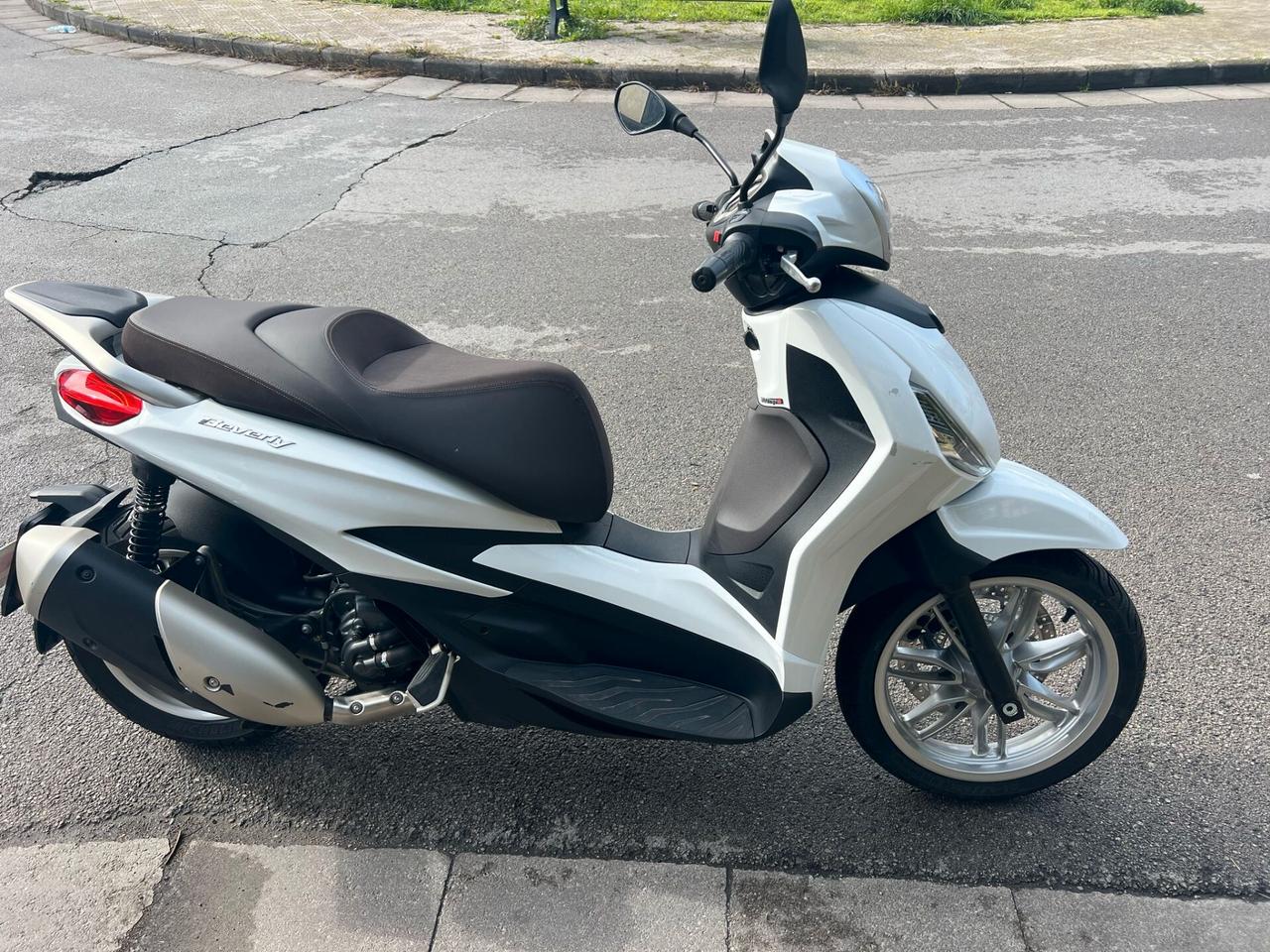 Piaggio Beverly 300 300 hpe