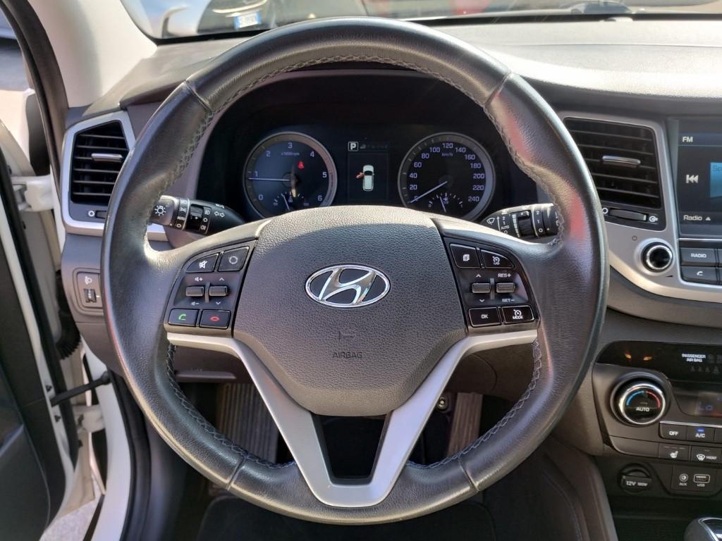 HYUNDAI Tucson II 2015 - Tucson 1.7 crdi Xpossible 2wd 141cv dct