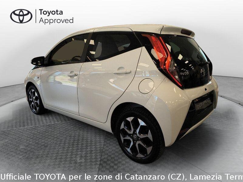 Toyota Aygo Aygo Connect 1.0 VVT-i 72 CV 5 porte x-play MMT