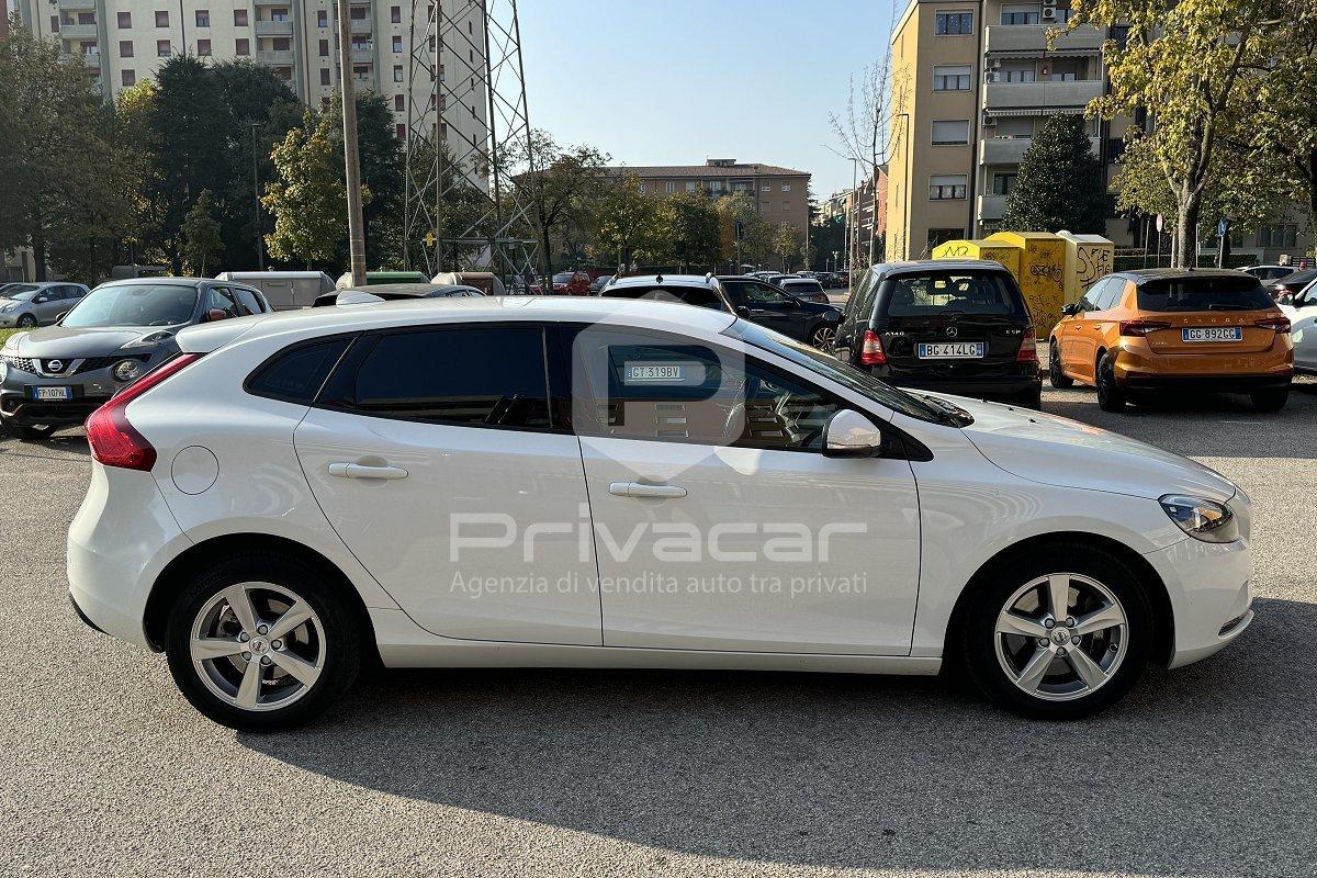 VOLVO V40 D2 Geartronic Kinetic