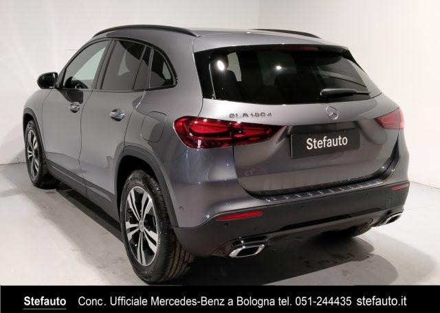 MERCEDES-BENZ GLA 180 d Automatic Progressive Advanced Plus