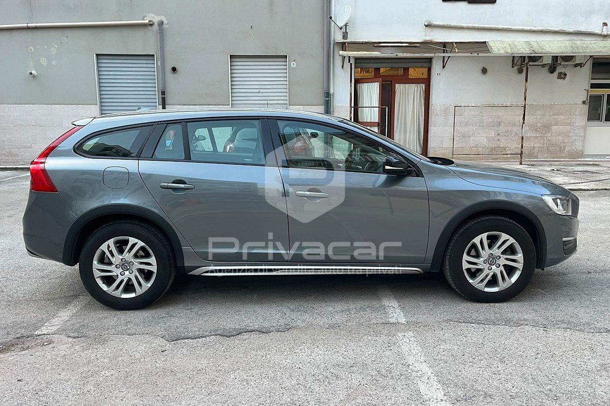 VOLVO V60 Cross Country D3 Geartronic