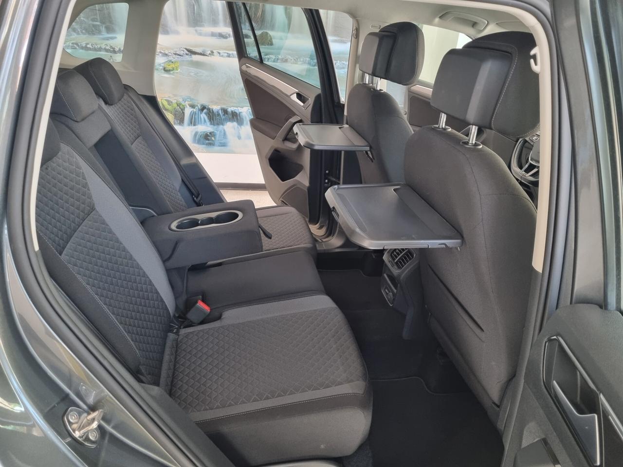 Volkswagen Tiguan 1.6 TDI SCR R-Line, VIRTUAL COCKPIT, KEYLESS