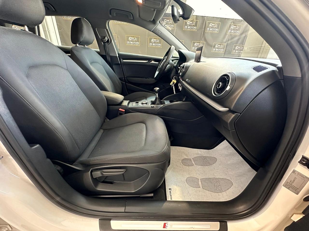 Audi A3 SPB 30 TDI SPORT S-LINE