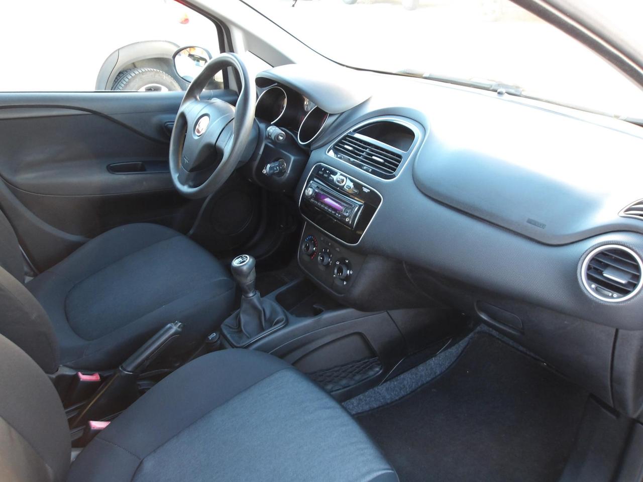 FIAT PUNTO 1.3 MJT II 75 CV 5 porte Street