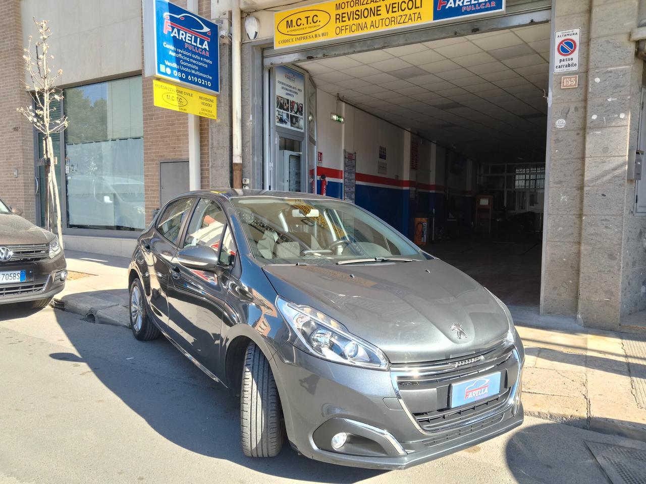 Peugeot 208 PureTech 82 5 porte Allure