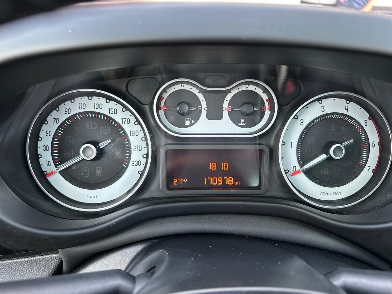 Fiat 500L 1.6 Multijet 120 CV Trekking