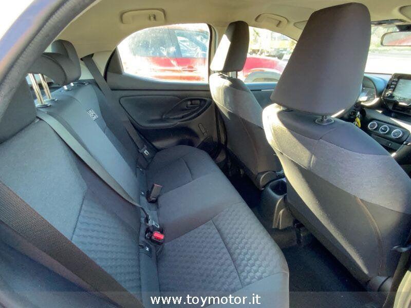 Toyota Yaris 4ª serie 1.0 5 porte Active