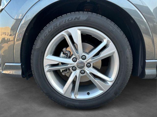 AUDI Q3 35 TFSI S tronic S-line edition