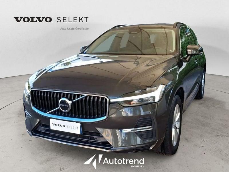 Volvo XC60 B4 197+14 CV AWD Automatica Momentum Pro