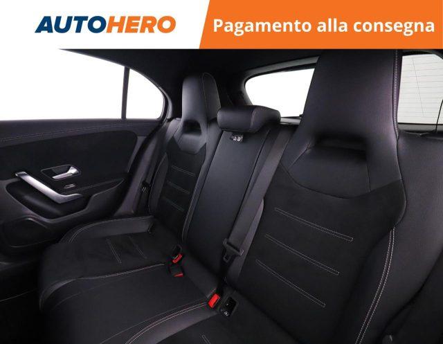 MERCEDES-BENZ A 180 d Automatic Premium