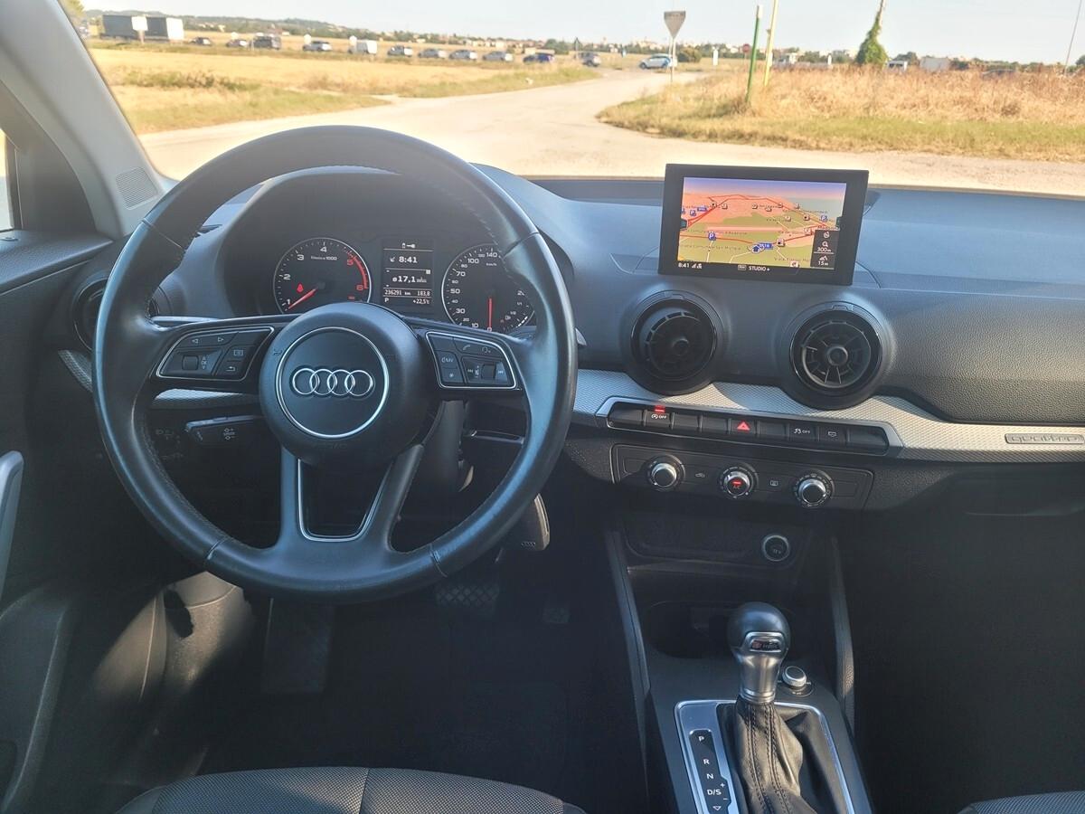 Audi Q2 2.0 TDI quattro S tronic Business