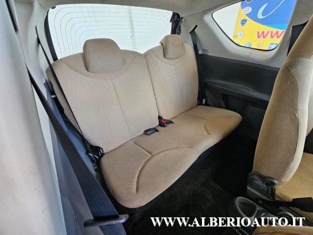 PEUGEOT 107 1.0 68CV 3p. Sweet Years 2Tronic *92.000 KM*