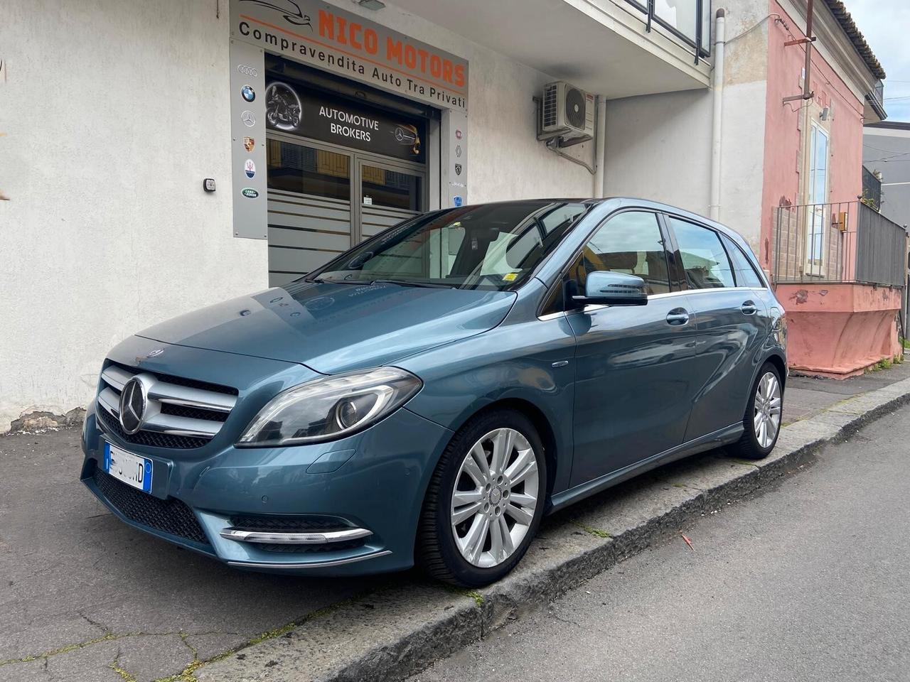Mercedes-benz B 200 CDI BlueEFFICIENCY Premium
