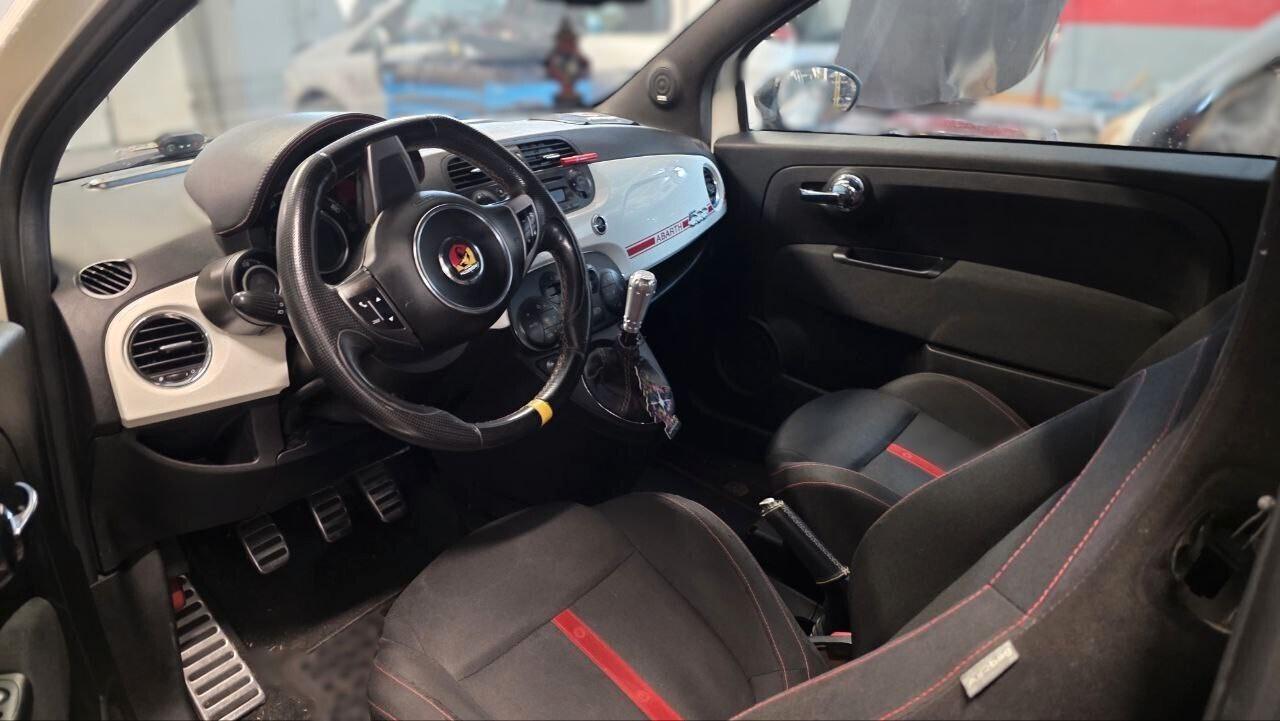 Abarth 500 Allestimento ESSEESSE