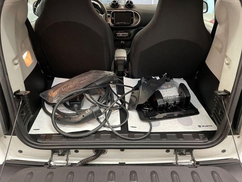 smart fortwo eq Passion 4,6kW