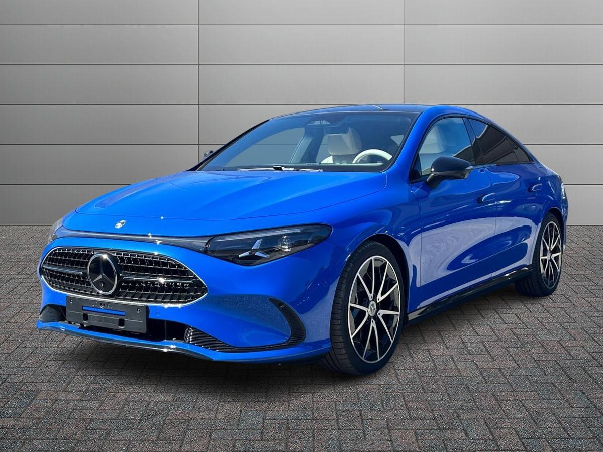 Mercedes-Benz CLA 200