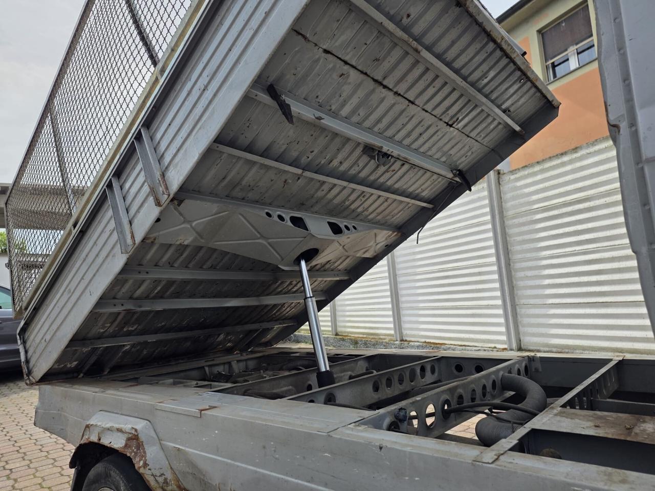 Piaggio Poker Ape 422 cilindra 14.5kw. - 19.7cv. Ribaltabile