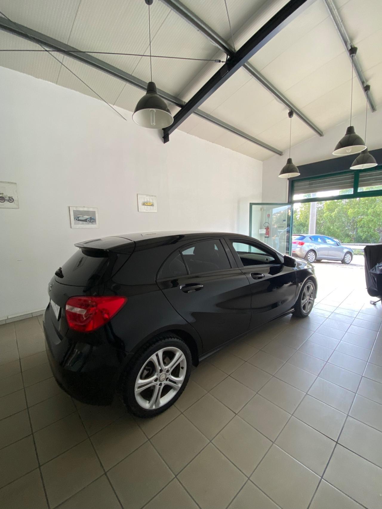 Mercedes-benz A 180 BlueEFFICIENCY Sport