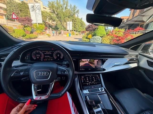 Audi Q8 50 TDI 286 CV quattro tiptronic Sport