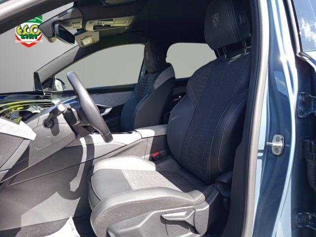 PEUGEOT 3008 Hybrid 136 e-DCS6 GT