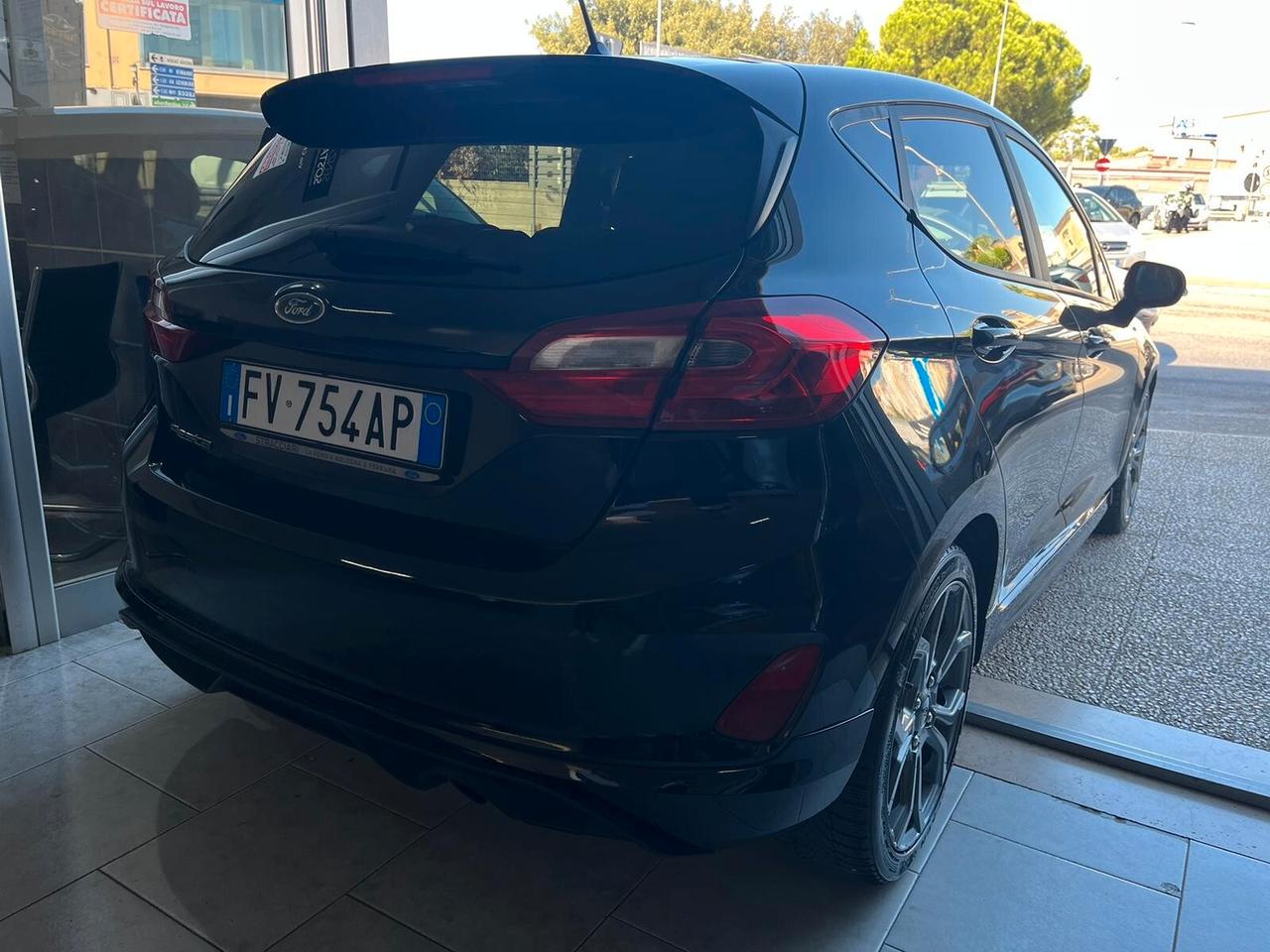 Ford Fiesta 1.5 5 porte ST-Line