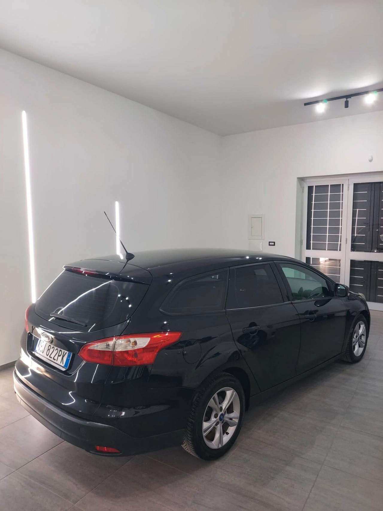 Ford Focus 1.6 TDCi 115 CV SW PLUS 2011