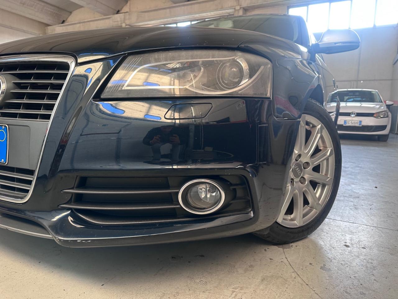 Audi A3 SPB 1.6 TDI 105 CV CR Attraction