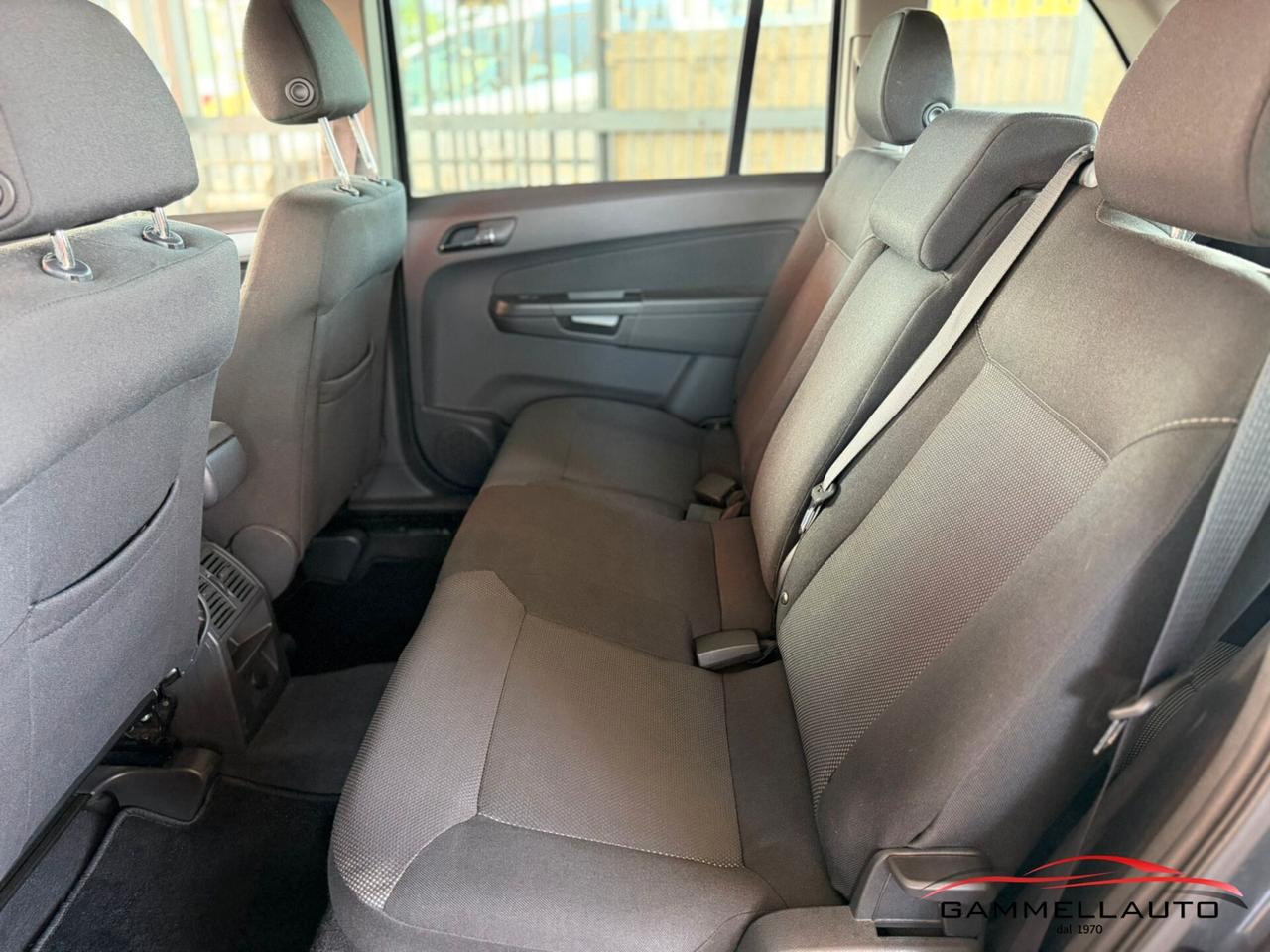 Opel Zafira 1.7 Cosmo 125cv 7 POSTI