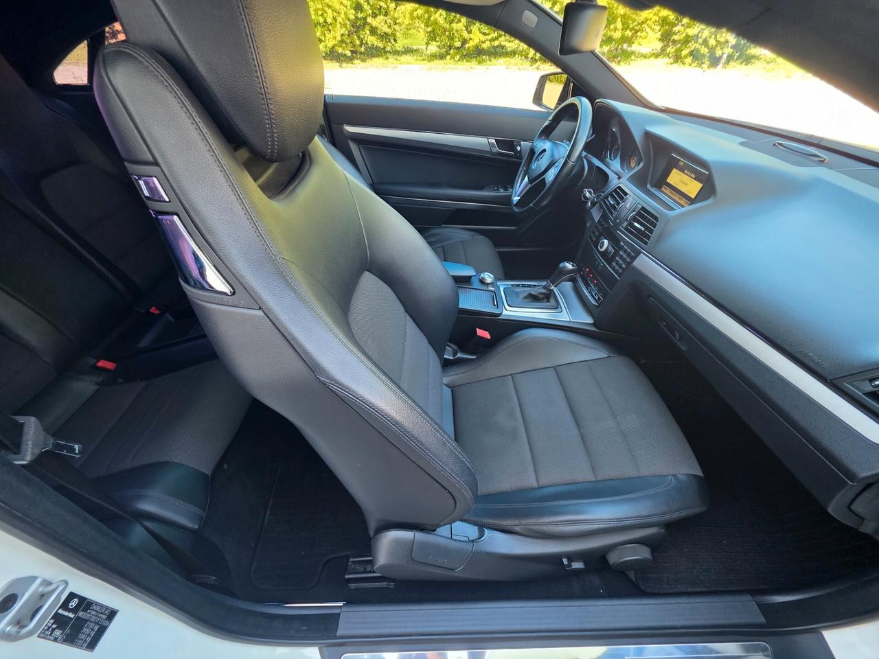 Mercedes-benz E 220 CDI Coupé Executive