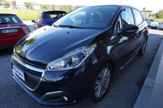 PEUGEOT 208 PureTech 82 5 porte Allure