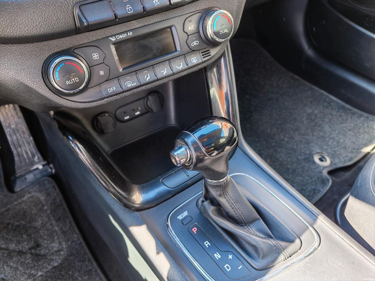 Kia Ceed CEE'D 1.6 CRDI 128 CV AUTOM. 5 PORTE COOL