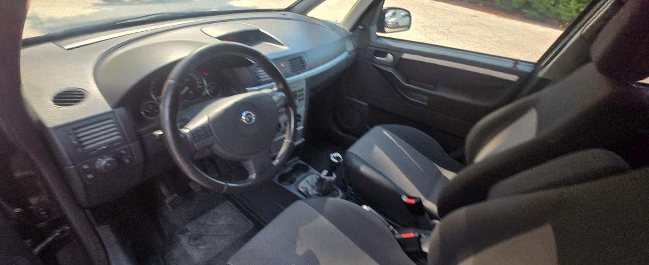 Opel Meriva 1.4 16V Cosmo