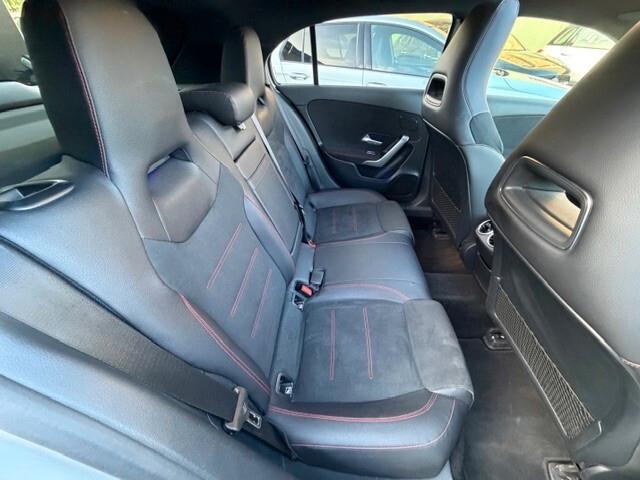 Mercedes-benz A 180 d AMG Premium