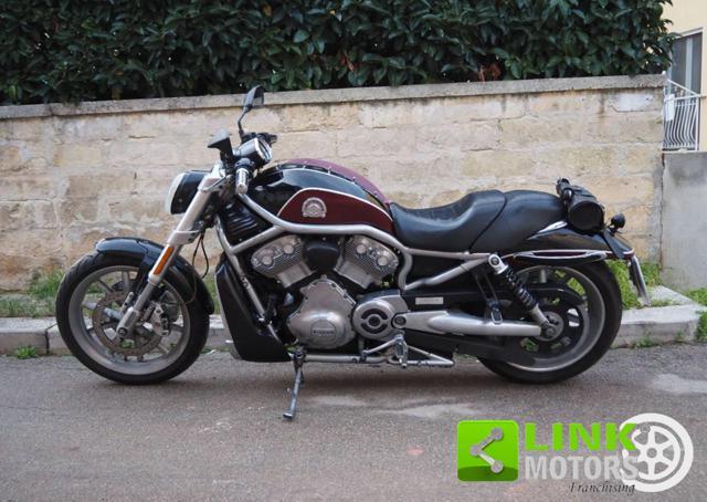 HARLEY-DAVIDSON 1130 V-ROD - VRSCR Street Rod