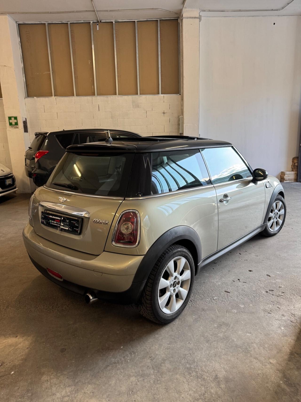 Mini 1.6 16V Cooper Chili