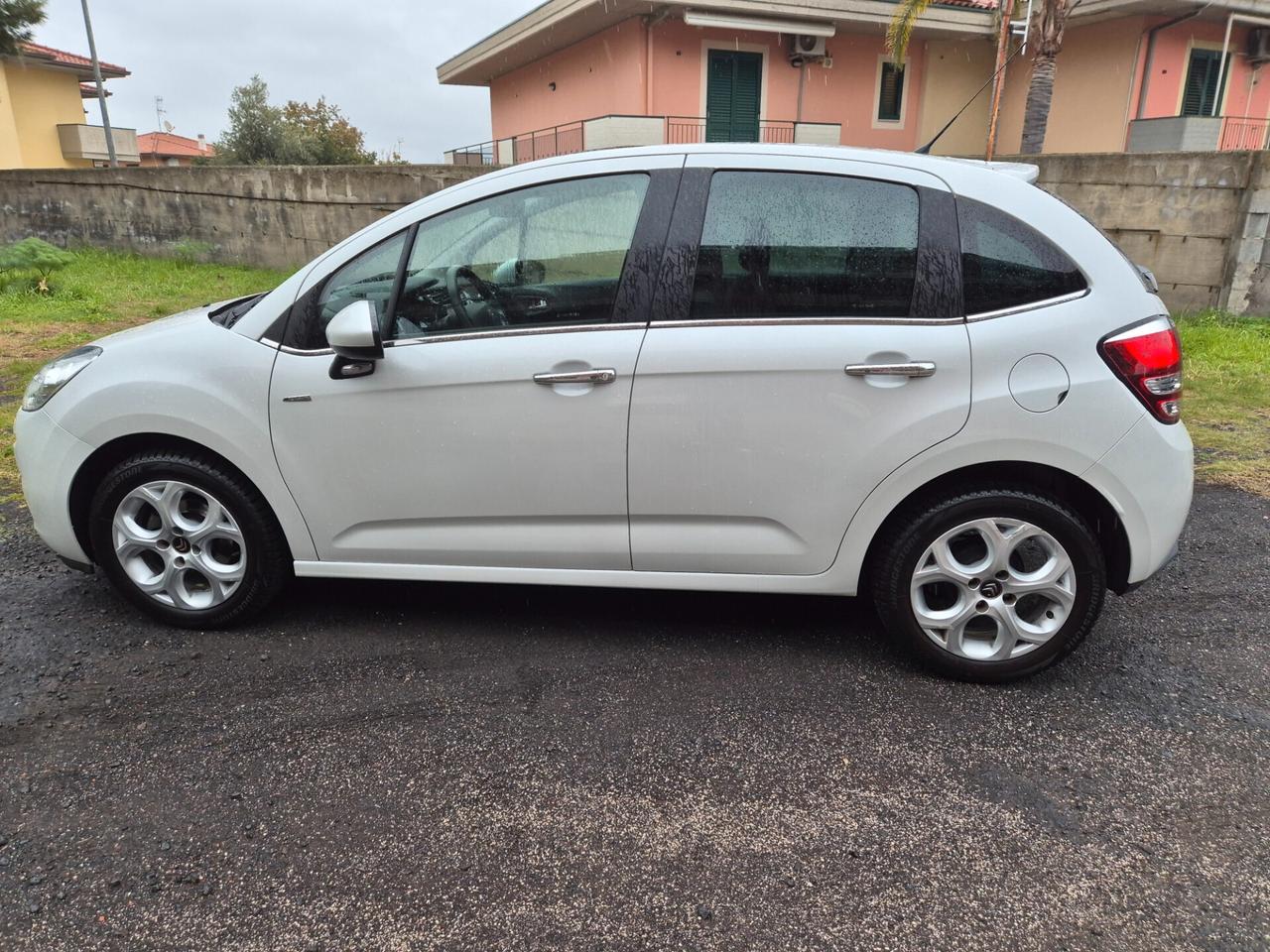 Citroen C3 1.2 benz 5 porte 82 cv 2016