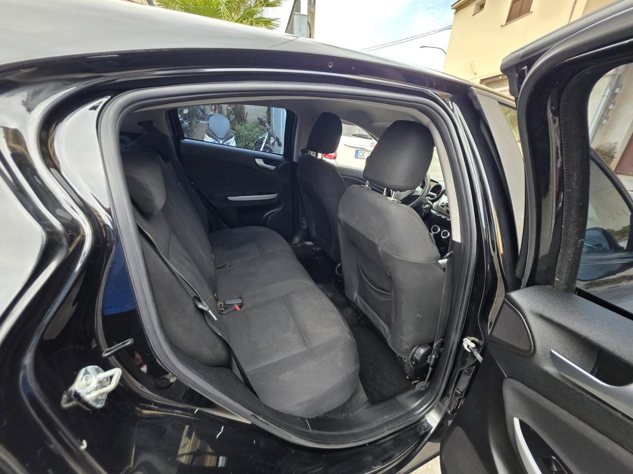 Alfa Romeo Giulietta 1.6 JTDm-2 105 CV Distinctive