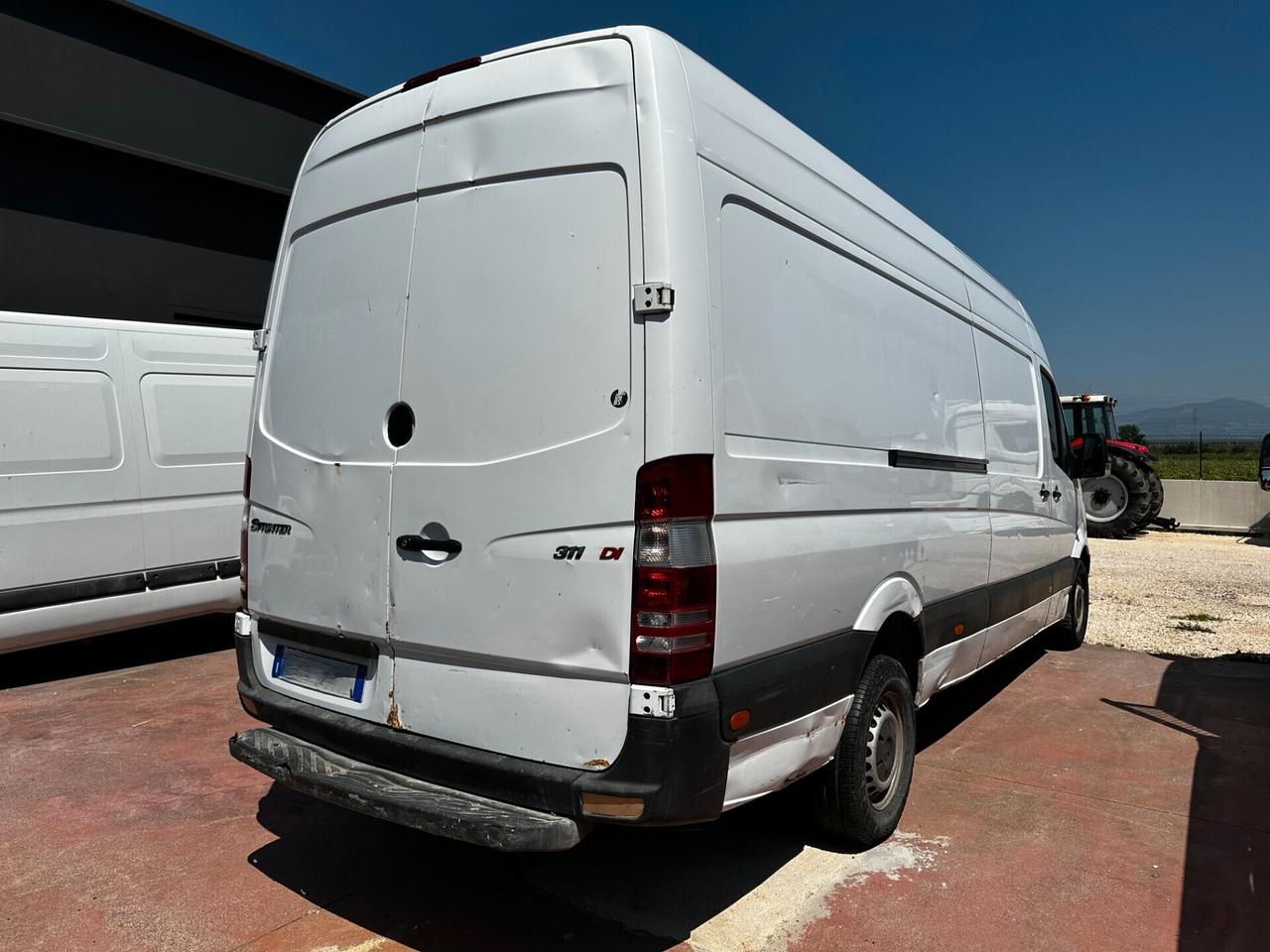 Mercedes Benz Sprinter 311CDI Euro4 Clima ABS cambio manuale